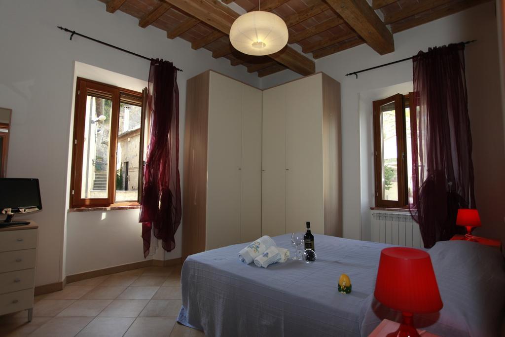Borgo Rosia Holiday House Стая снимка